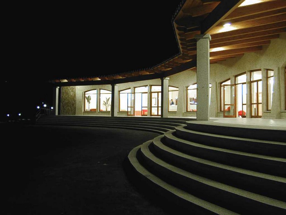 Calaserena Village